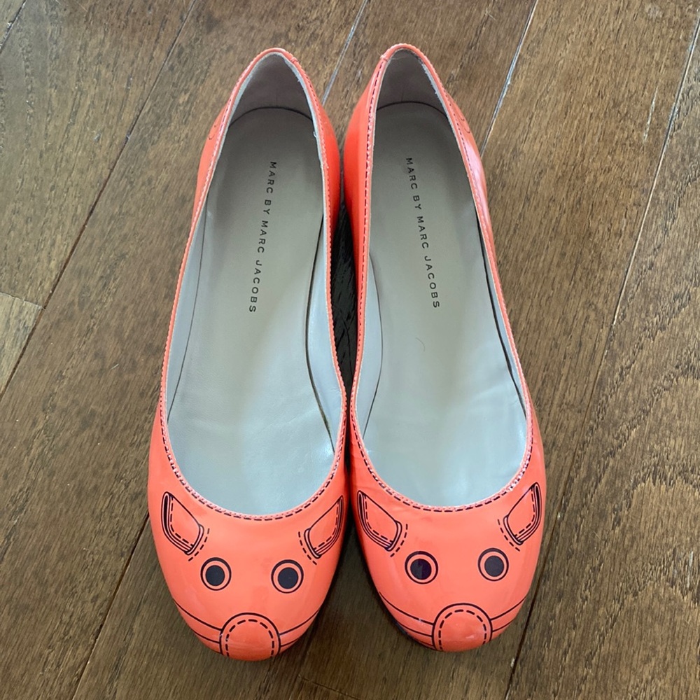 Marc Jacobs Orange Flats with Black Accents